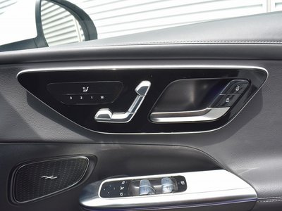 صورة مصغرة 28 لـ 2025 Mercedes-BENZ GLC