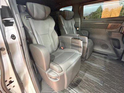صورة مصغرة 34 لـ 2025 Toyota ALPHARD