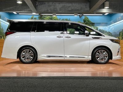 صورة مصغرة 31 لـ 2025 Toyota ALPHARD