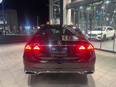 MERCEDES-BENZ E-CLASS - 4