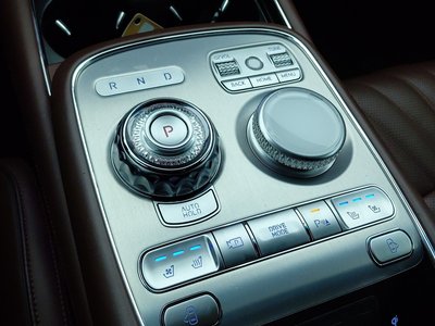 2022 Genesis G90 (RS4) photo 9