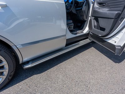 TOYOTA CENTURY - 9