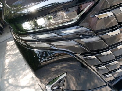 2025 Toyota ALPHARD — миниатюра 16