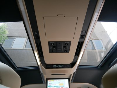 2025 Toyota ALPHARD — миниатюра 32