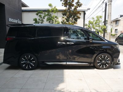 صورة 8 لـ 2025 Toyota ALPHARD