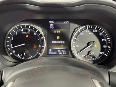 2020 Nissan SKYLINE 照片 6