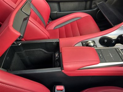 2021 Lexus RX — миниатюра 17