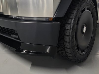 2025 Tesla CYBERTRUCK 缩略图 13