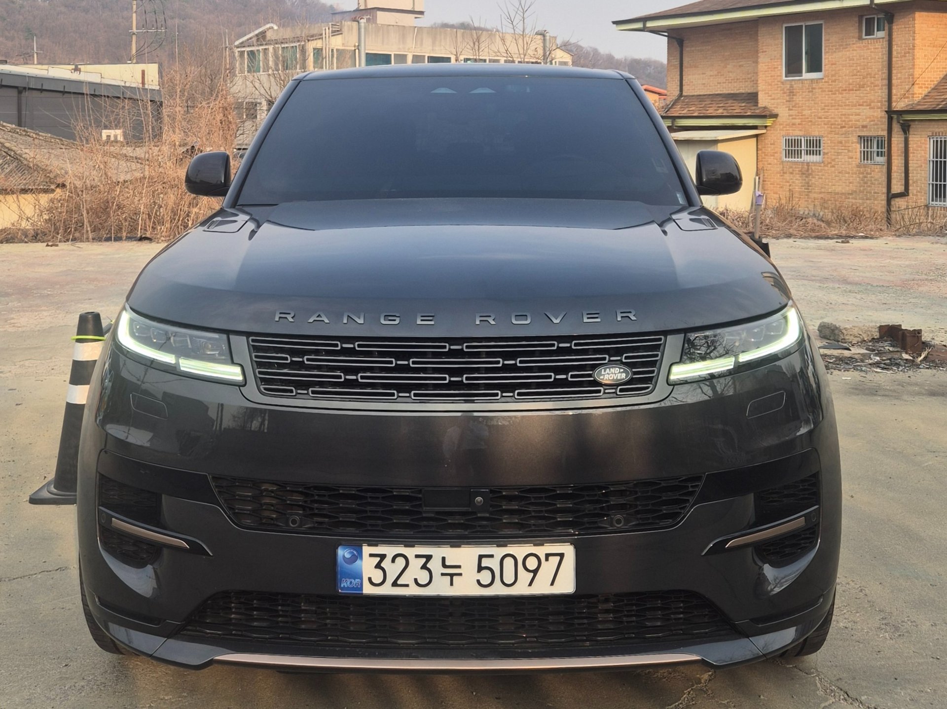 LAND ROVER RANGE ROVER SPORT - View 1