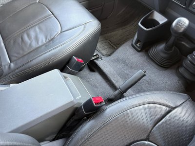 2014 Toyota LAND CRUISER 70 缩略图 38