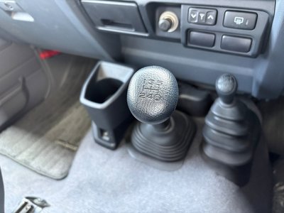 2014 Toyota LAND CRUISER 70 缩略图 37