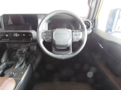 TOYOTA LAND CRUISER 250 - 5