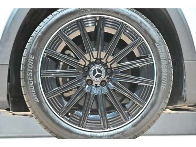 MERCEDES-BENZ GLB - 3