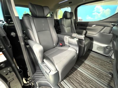 TOYOTA ALPHARD - 9