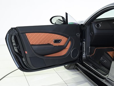 BENTLEY CONTINENTAL - 10