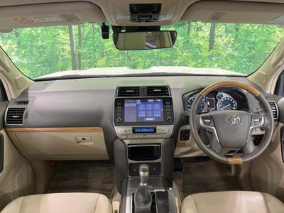 TOYOTA LAND CRUISER PRADO - 2