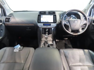 2022 Toyota LAND CRUISER PRADO 照片 4