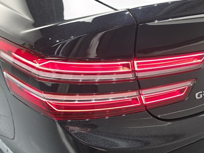 GENESIS G80 (RG3) - 10