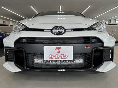 2025 Toyota GR YARIS — миниатюра 13