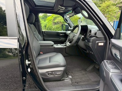 2024 Toyota LAND CRUISER 250 — миниатюра 38