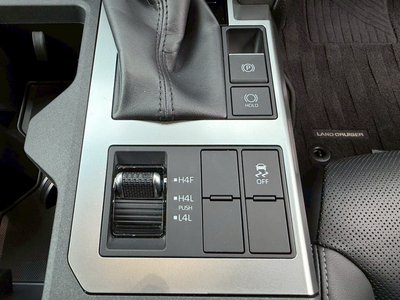 2024 Toyota LAND CRUISER 250 — миниатюра 55
