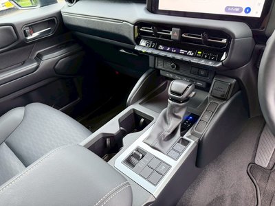 2024 Toyota LAND CRUISER 250 — миниатюра 54