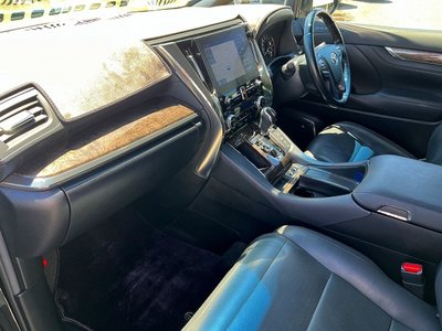 2021 Toyota ALPHARD thumbnail 38
