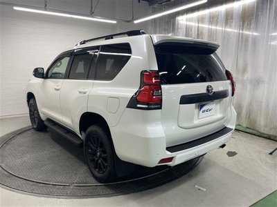 TOYOTA LAND CRUISER PRADO - 4
