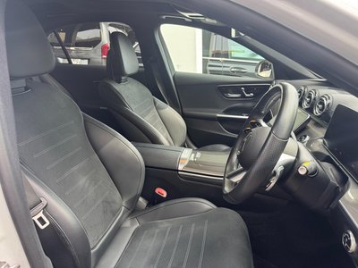 MERCEDES-BENZ C-CLASS - 7