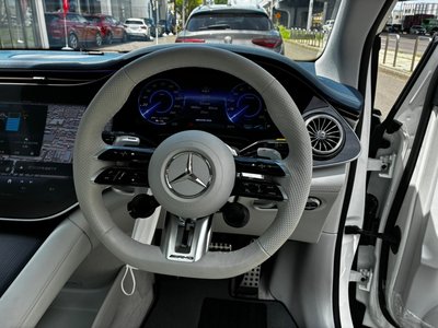 MERCEDES-BENZ EQE AMG - 9