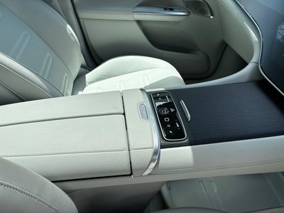 2024 Mercedes-BENZ EQE AMG — миниатюра 14