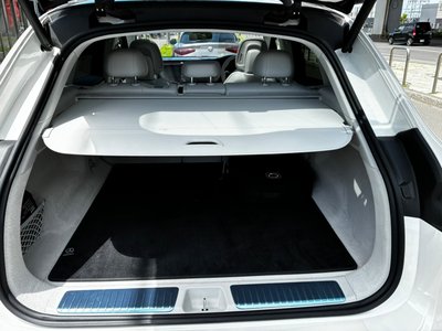 2024 Mercedes-BENZ EQE AMG — миниатюра 17