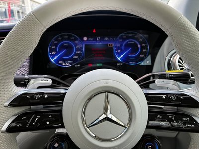 MERCEDES-BENZ EQE AMG - 4