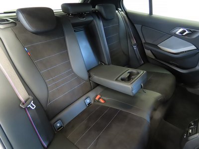 2024 BMW 1 SERIES 缩略图 18