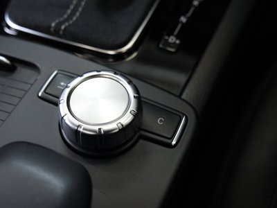 2013 Mercedes-BENZ C-CLASS AMG thumbnail 33