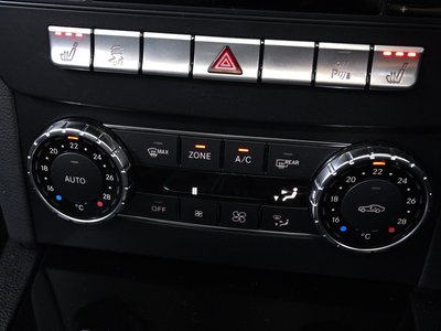 2013 Mercedes-BENZ C-CLASS AMG thumbnail 30