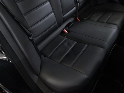 2013 Mercedes-BENZ C-CLASS AMG thumbnail 38