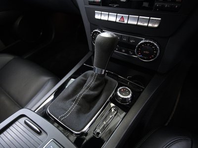 2013 Mercedes-BENZ C-CLASS AMG thumbnail 32