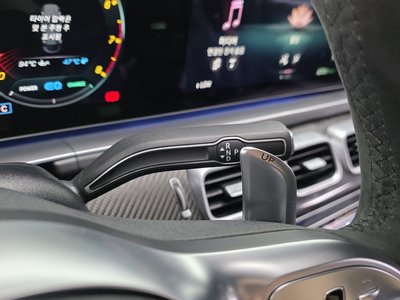 صورة 9 لـ 2022 Mercedes-BENZ GLE