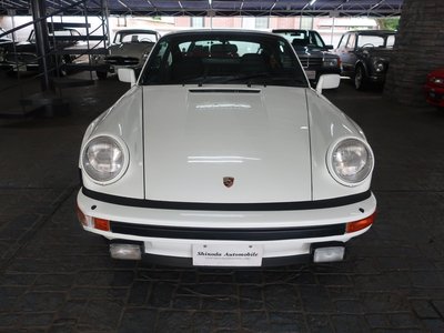 PORSCHE 911 - 4
