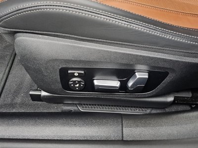2025 BMW 8 SERIES — миниатюра 32