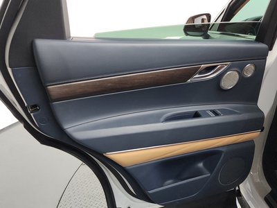2023 Genesis GV80 — миниатюра 15