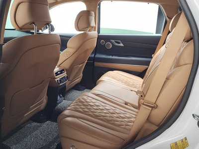 2023 Genesis GV80 — миниатюра 27