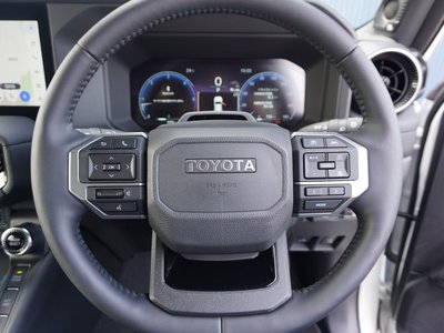صورة مصغرة 41 لـ 2025 Toyota LAND CRUISER 250