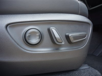 صورة مصغرة 54 لـ 2025 Toyota LAND CRUISER 250