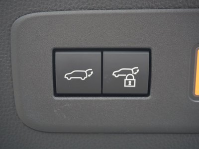صورة مصغرة 30 لـ 2025 Toyota LAND CRUISER 250