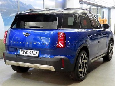MINI COUNTRYMAN - 3