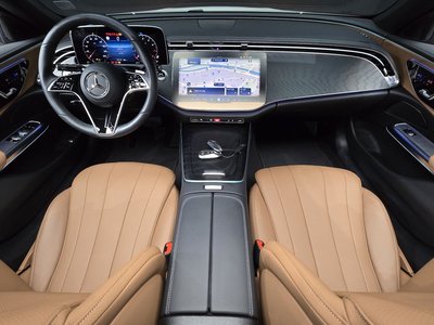 صورة 5 لـ 2024 Mercedes-BENZ E-CLASS
