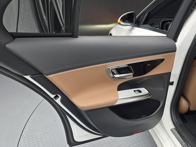صورة مصغرة 15 لـ 2024 Mercedes-BENZ E-CLASS