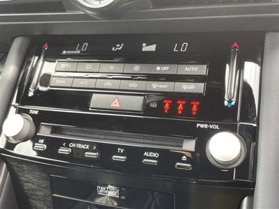 2025 Lexus IS 照片 8